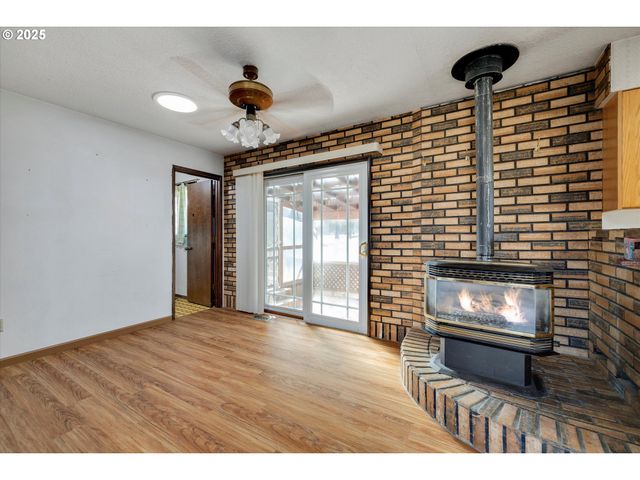 26394 S GARD Rd, Mulino, OR 97042