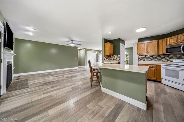 1294 Bannerstone Drive, Painesville Twp, OH 44077