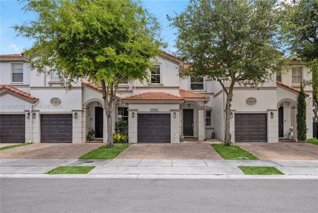 10743 NW 78th Terrace, Doral, FL 33178