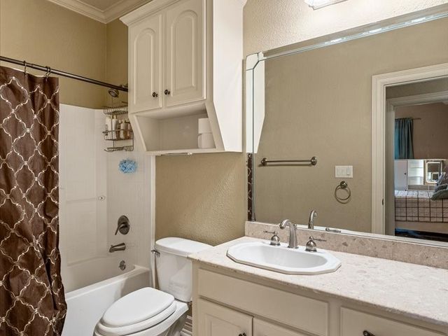 123 Sherwood Drive, Benton, LA 71006