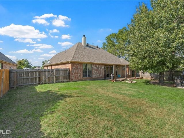 123 Sherwood Drive, Benton, LA 71006