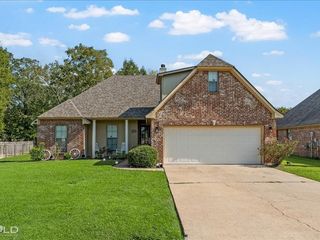 123 Sherwood Drive, Benton, LA 71006
