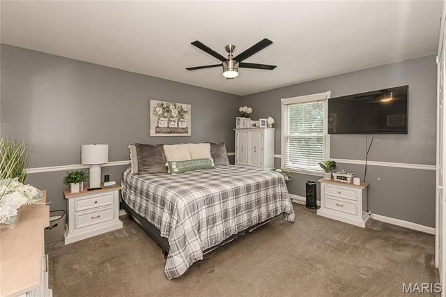 304 Trailview Avenue, St Peters, MO 63376