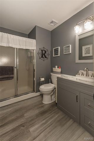 304 Trailview Avenue, St Peters, MO 63376