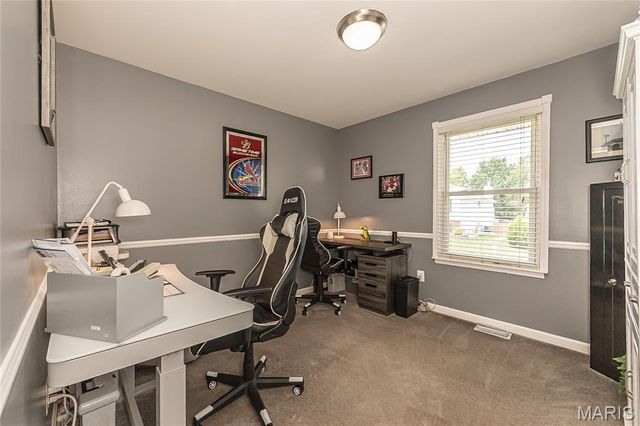 304 Trailview Avenue, St Peters, MO 63376