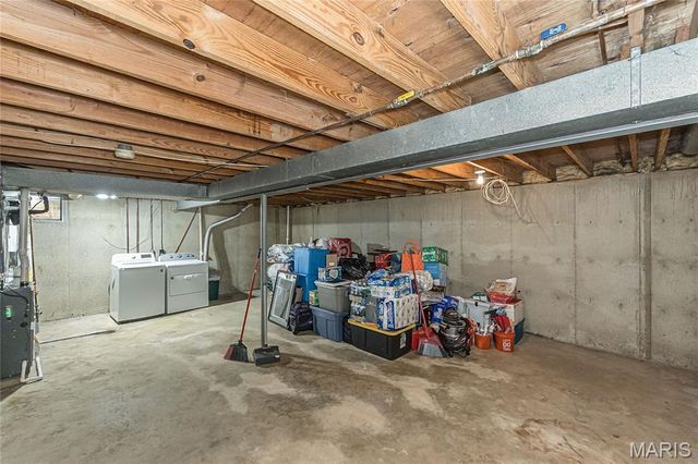304 Trailview Avenue, St Peters, MO 63376