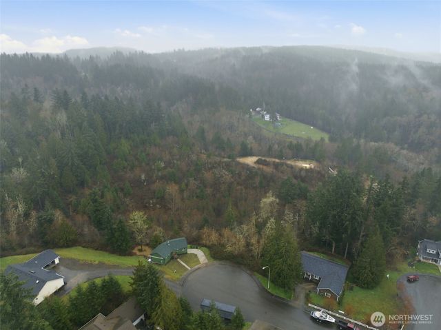 1700 Maple Valley Drive, Centralia, WA 98531