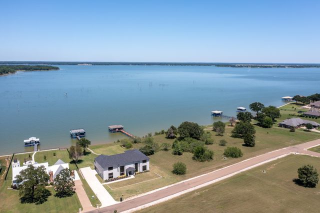 733 El Barco, Corsicana, TX 75109