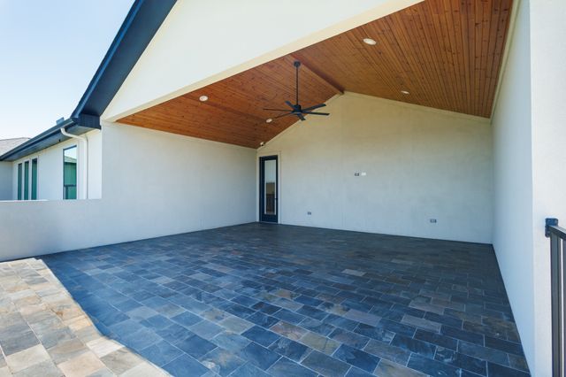 733 El Barco, Corsicana, TX 75109