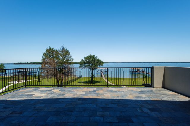 733 El Barco, Corsicana, TX 75109