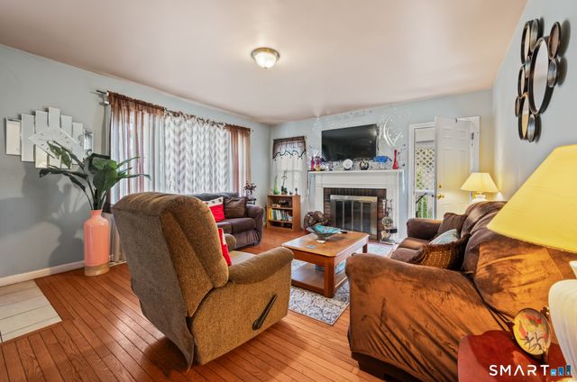85 Dwight Street, Ansonia, CT 06401