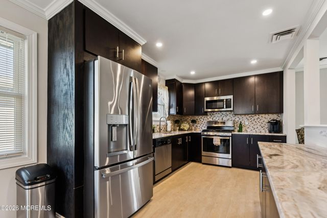 121 Whittier Road, Brick, NJ 08724