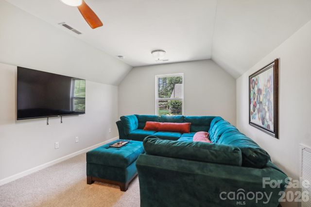 10117 Lakeshore Drive, Lancaster, SC 29720