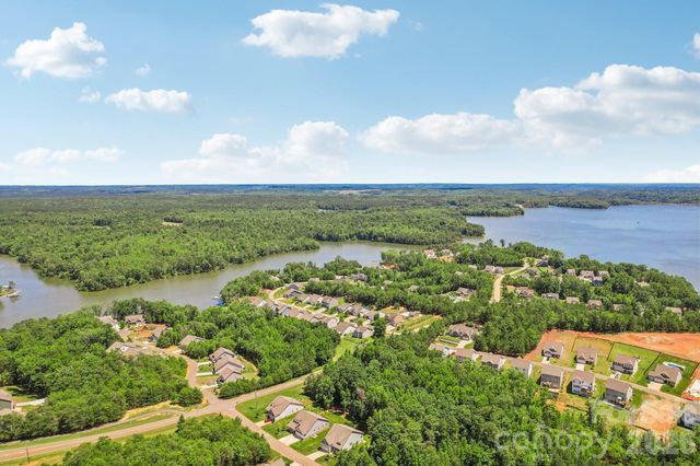 10117 Lakeshore Drive, Lancaster, SC 29720