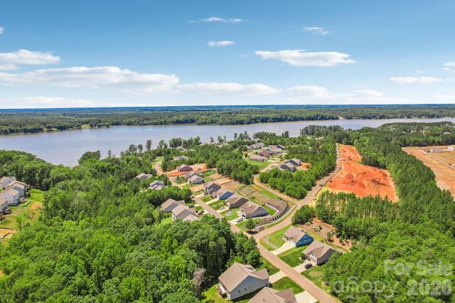 10117 Lakeshore Drive, Lancaster, SC 29720