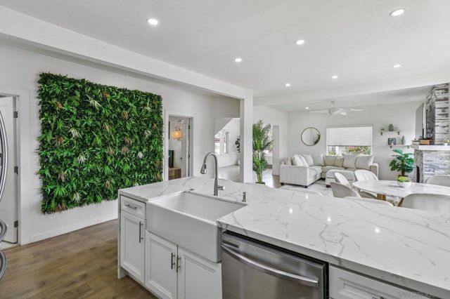 2804 C St, San Diego, CA 92102