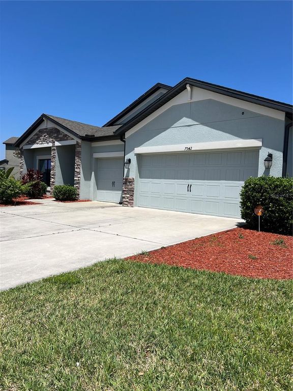 7942 ROMA DUNE DRIVE, Wesley Chapel, FL 33545