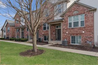 464 Valentine Way, Oswego, IL 60543