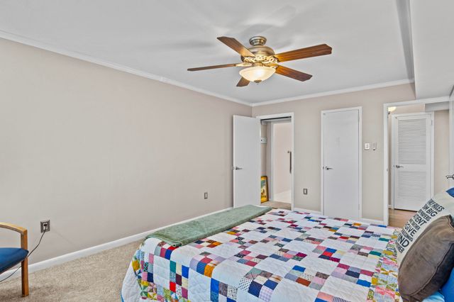 2121 Nicholasville Road 804, Lexington, KY 40503