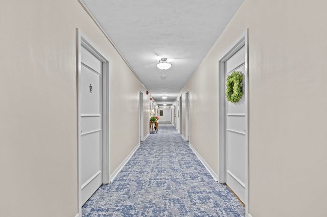 2121 Nicholasville Road 804, Lexington, KY 40503