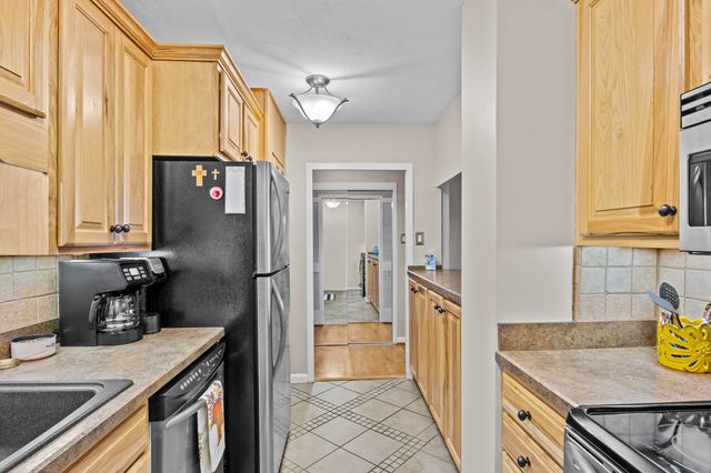 2121 Nicholasville Road 804, Lexington, KY 40503