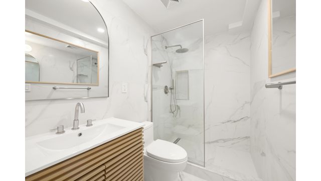 41 PUTNAM Avenue A, New York City, NY 11238