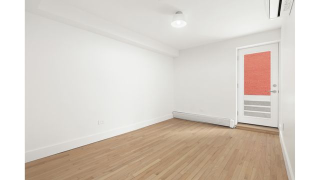 41 PUTNAM Avenue A, New York City, NY 11238