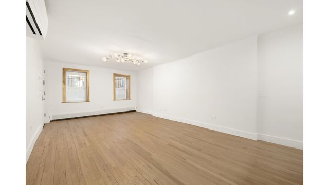 41 PUTNAM Avenue A, New York City, NY 11238