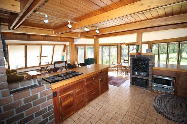 3961 High Point Road, Spring Green, WI 53588