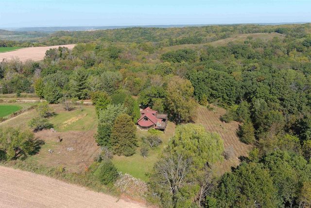 3961 High Point Road, Spring Green, WI 53588