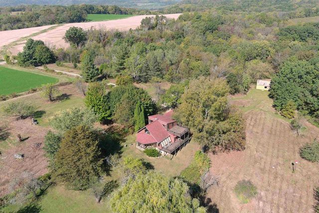 3961 High Point Road, Spring Green, WI 53588