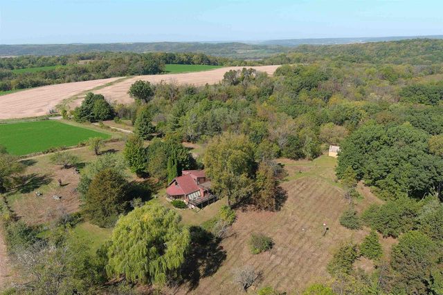 3961 High Point Road, Spring Green, WI 53588
