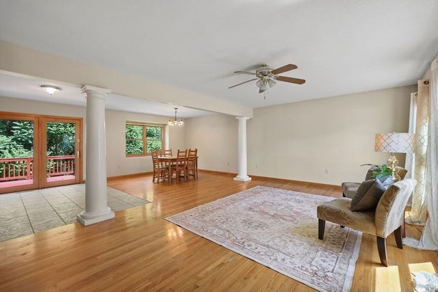 35 Lemnos Lane, Springfield, MA 01119