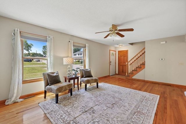 35 Lemnos Lane, Springfield, MA 01119