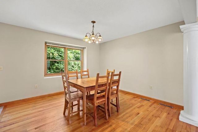 35 Lemnos Lane, Springfield, MA 01119