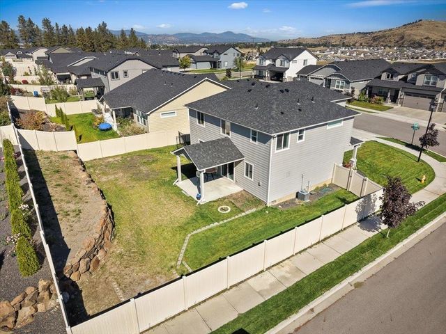 1824 S Donwood St, Greenacres, WA 99016