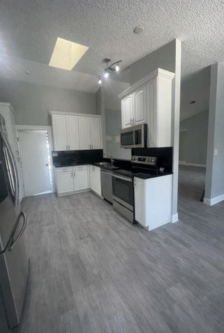 21023 Rustlewood Avenue, Boca Raton, FL 33428