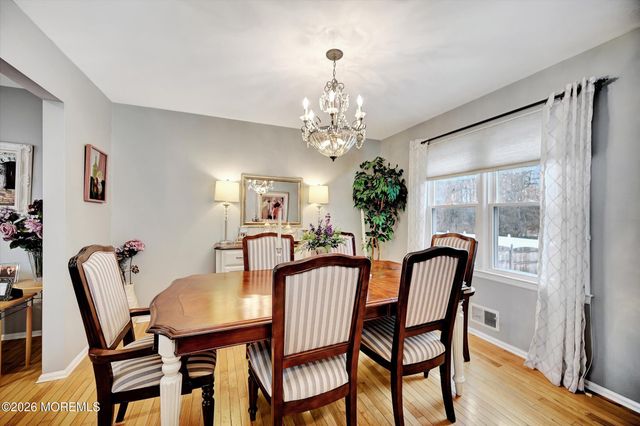 18 Devon Drive, Manalapan, NJ 07726