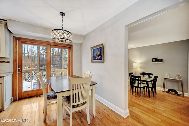 18 Devon Drive, Manalapan, NJ 07726