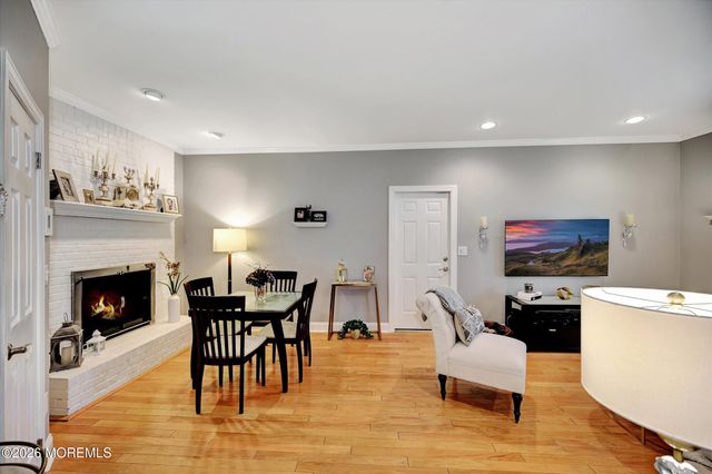 18 Devon Drive, Manalapan, NJ 07726