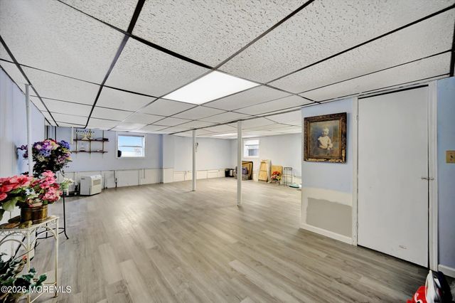 18 Devon Drive, Manalapan, NJ 07726