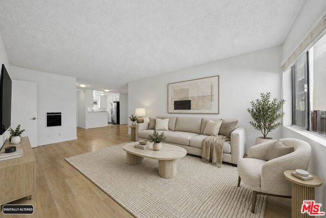 1028 7TH Street 102, Santa Monica, CA 90403