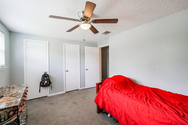 12207 Level Run Street, Meadows Place, TX 77477