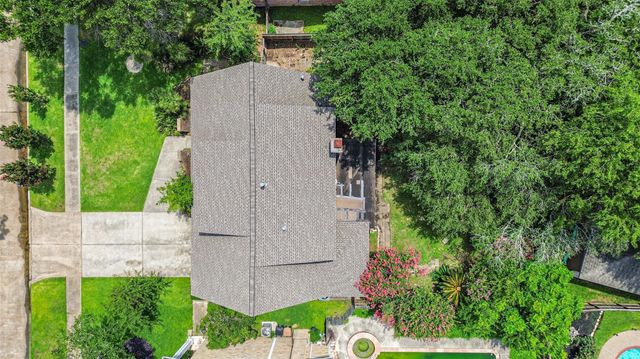 12207 Level Run Street, Meadows Place, TX 77477