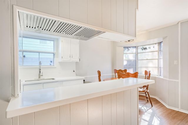 12207 Level Run Street, Meadows Place, TX 77477