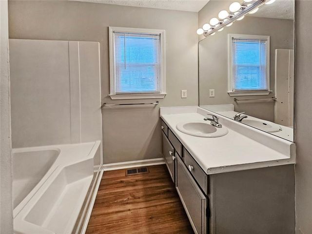 271 Ridge Run Drive, Hiram, GA 30141