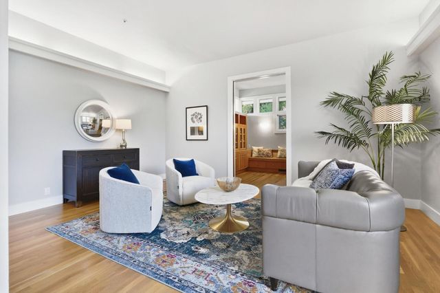 39604 Primrose Pl, Davis, CA 95616