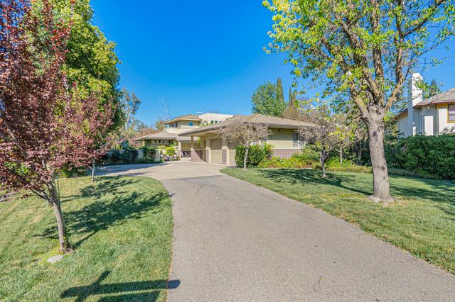 39604 Primrose Pl, Davis, CA 95616