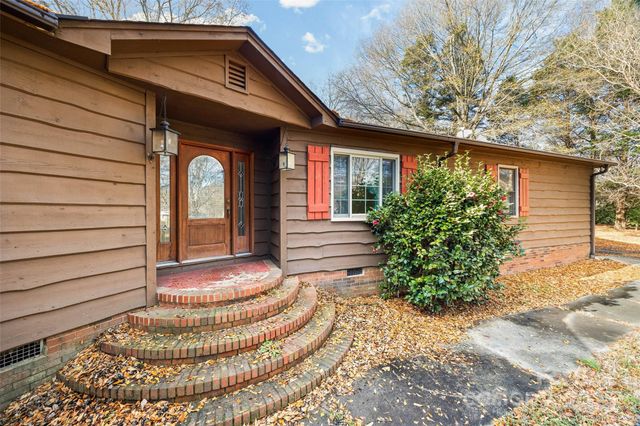 6233 Providence Court NW, Concord, NC 28027