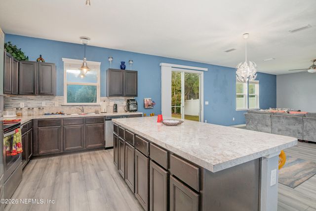 97500 ALBATROSS Drive, Yulee, FL 32097